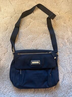 Calvin Klein black Nylon Crossbody Shoulder Bag y2k